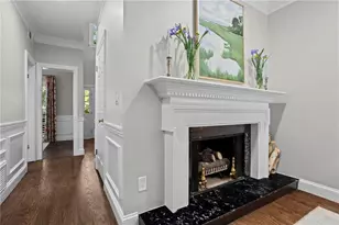5241 Glenridge Dr, Atlanta, GA 30342 - Photo 15