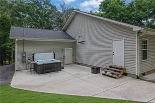 16 Allatoona Woods Trail SE, Acworth, GA 30102 - Photo 43