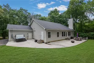 16 Allatoona Woods Trail SE, Acworth, GA 30102 - Photo 5