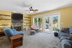 95 Tyler Woods Dr, Sharpsburg, GA 30277 - Photo 9