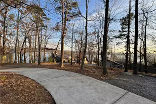3492 Point View Cir, Gainesville, GA 30506 - Photo 5
