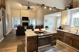 3492 Point View Cir, Gainesville, GA 30506 - Photo 15