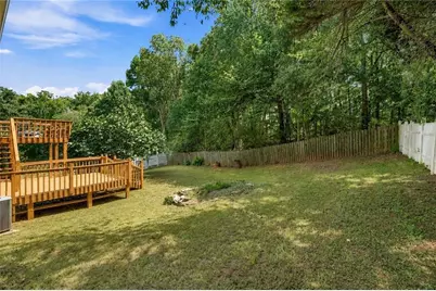 5548 Elderberry Lane, Flowery Branch, GA 30542 - Photo 17