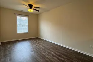 3058 Cedar Glade Ln, Buford, GA 30519 - Photo 9