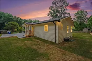 2098 Dundee Dr SE, Smyrna, GA 30080 - Photo 25