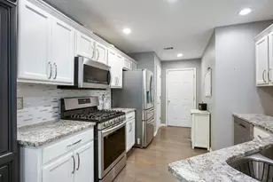 5238 Leecroft Dr, Buford, GA 30518 - Photo 9
