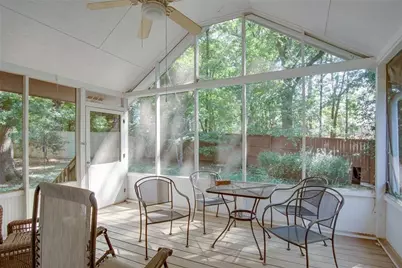 453 N Pineview Court, Decatur, GA 30030 - Photo 27