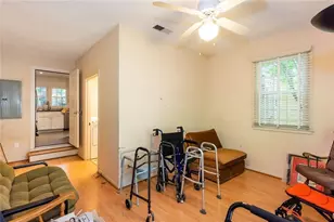 453 N Pineview Ct, Decatur, GA 30030 - Photo 23