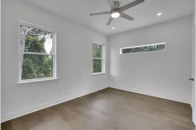 120 N Gwinnett Street, Buford, GA 30518 - Photo 15
