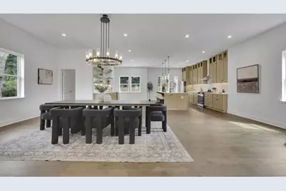 120 N Gwinnett Street, Buford, GA 30518 - Photo 3