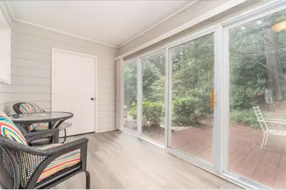 31 Muncy Court SE, Smyrna, GA 30080 - Photo 5