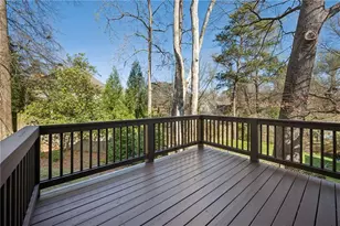 2326 Nesbitt Dr NE, Brookhaven, GA 30319 - Photo 17