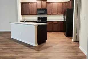 939 Independence Ave, Pendergrass, GA 30567 - Photo 3