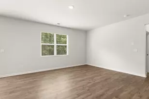 8193 Elkhorn Ct, Fairburn, GA 30213 - Photo 11