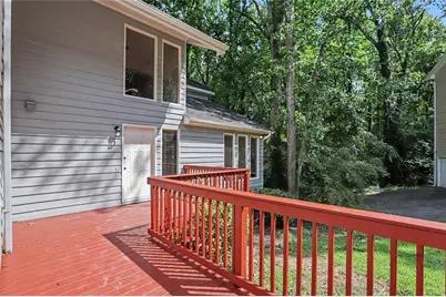5148 Rocky Glen, Stone Mountain, GA 30088 - Photo 3
