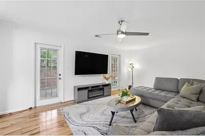217 Peachtree Hollow Court, Sandy Springs, GA 30328 - Photo 7