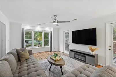 217 Peachtree Hollow Court, Sandy Springs, GA 30328 - Photo 9