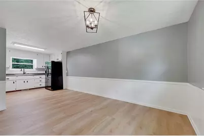 212 Foothill Drive, Woodstock, GA 30188 - Photo 13