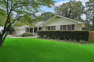 3929 Gladney Dr, Atlanta, GA 30340 - Photo 3