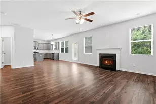 3132 Hawthorn Farm Blvd, Loganville, GA 30052 - Photo 7