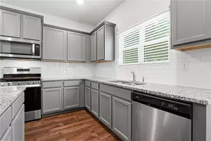 3132 Hawthorn Farm Blvd, Loganville, GA 30052 - Photo 21