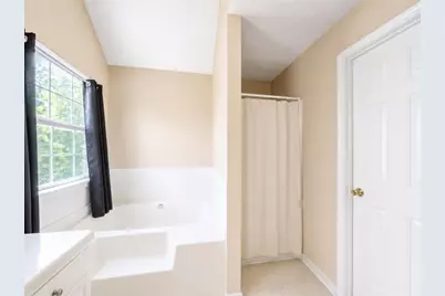 6049 Hitt Lake Trail, Stone Mountain, GA 30087 - Photo 17