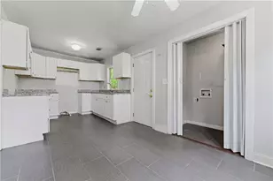 254 Pauladean Cir SE, Marietta, GA 30067 - Photo 7