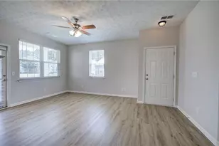 560 Windcroft Cir NW, Acworth, GA 30101 - Photo 9