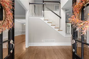 340 Broadmoor Dr, Fayetteville, GA 30215 - Photo 7