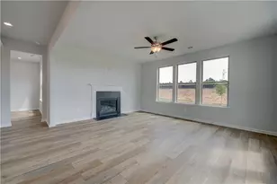 729 Dunlake Wy, Locust Grove, GA 30248 - Photo 17