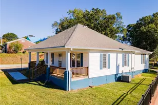 4715 S Lee St, Buford, GA 30518 - Photo 41