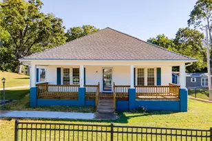 4715 S Lee St, Buford, GA 30518 - Photo 1