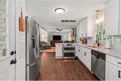 2970 Medinah Court, Atlanta, GA 30341 - Photo 9