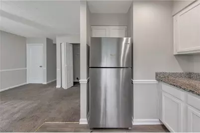 1008 Huntington Trace SE, Smyrna, GA 30082 - Photo 5