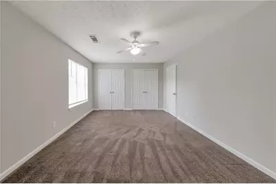 1008 Huntington Trace SE, Smyrna, GA 30082 - Photo 9