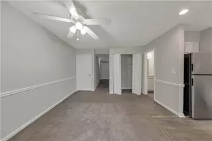 1008 Huntington Trce SE, Smyrna, GA 30082 - Photo 7