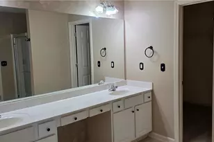 1399 Dulwich Ct, Lawrenceville, GA 30043 - Photo 5