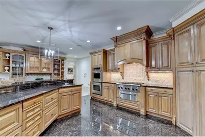 9005 Old Southwick Pass, Johns Creek, GA 30022 - Photo 27