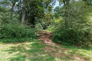 2140 Wilkie Rd, Alpharetta, GA 30004 - Photo 11