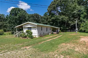 2140 Wilkie Rd, Alpharetta, GA 30004 - Photo 17