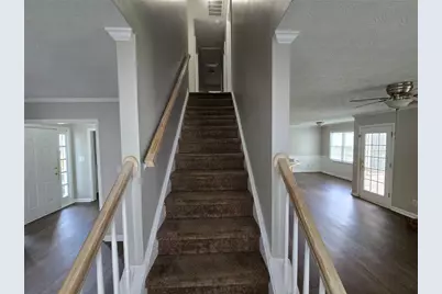 724 Jamie Way NE, Woodstock, GA 30188 - Photo 7