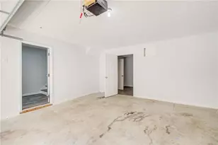 2470 Stonegate Dr NW, Acworth, GA 30101 - Photo 5
