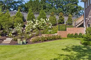 135 Emerson Ct, Roswell, GA 30075 - Photo 49