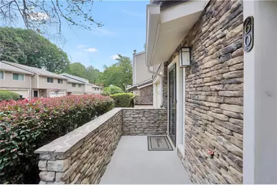 60 Basswood Circle, Sandy Springs, GA 30328 - Photo 9