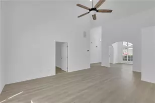 3353 Dunbar Ln, Suwanee, GA 30024 - Photo 13