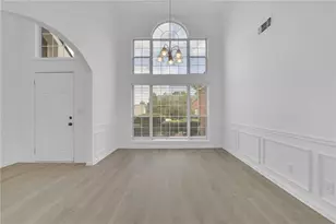 3353 Dunbar Ln, Suwanee, GA 30024 - Photo 5