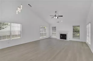 3353 Dunbar Ln, Suwanee, GA 30024 - Photo 15