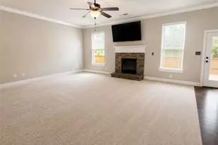 835 Lorrimont Ln, Fairburn, GA 30213 - Photo 5