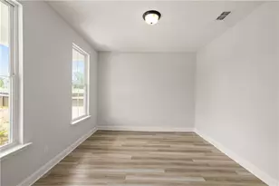 149 Barton Springs, Bethlehem, GA 30620 - Photo 5