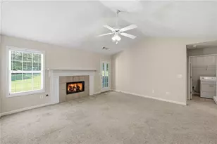 3807 Chase Dr, Gainesville, GA 30507 - Photo 9